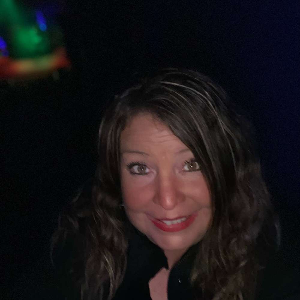 Meet your Posher, Lynda